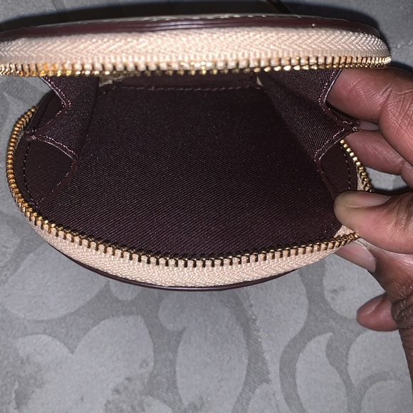 Coach Beige Coin Purse - Picture 5 of 5